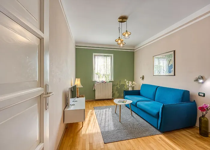 Mare 3* Ρόβινι