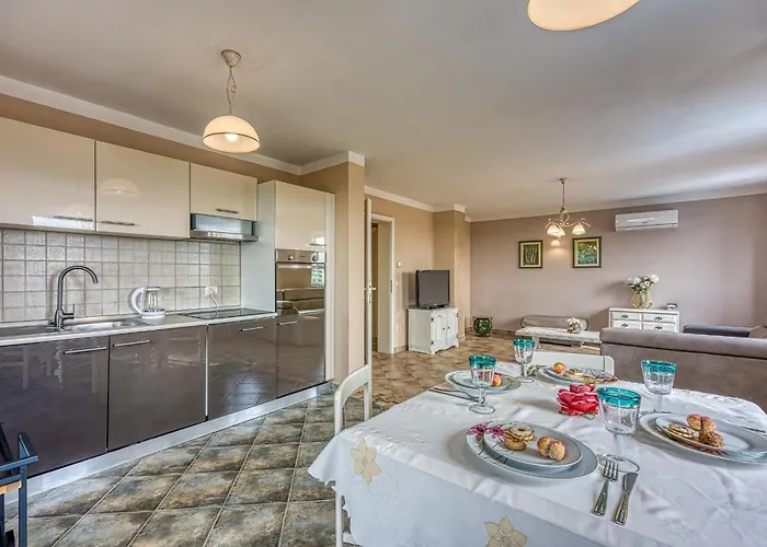 Πανσιόν Mare 3*