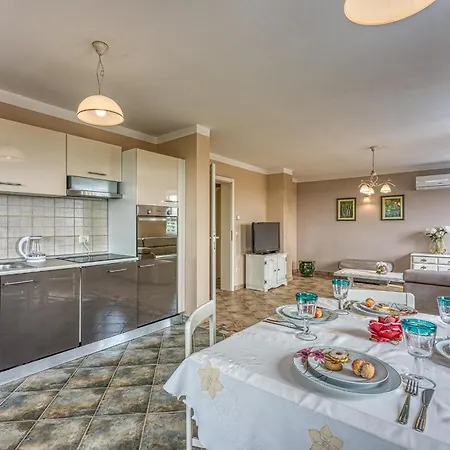 Guest house Mare 3*