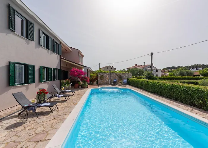 ゲストハウス Mare ロヴィニ